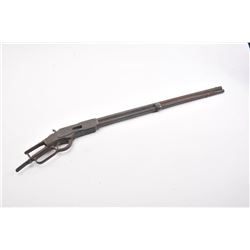 20BM1-26 73 RUSTY RELIC