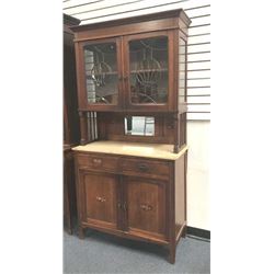 20TMO-200 CURIO CABINET