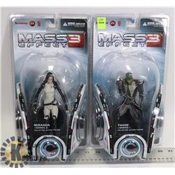 LOT OF 2 MASS EFFECT FIGURES