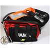 Image 1 : AUTOMOTIVE TRAVEL BAG WITH CONTENTS