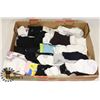 Image 1 : FLAT OF ASSORTED KIDS SOCKS