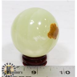 #52-GREEN ONYX SPHERE BALL 160 G