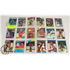 Image 1 : LOT OF 18 HOCKEY CARDS