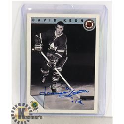 DAVID KEON AUTOGRAPHED TORONTO MAPLE LEAFS CARD.