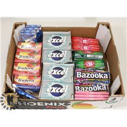 FLAT OF ASSORTED GUM