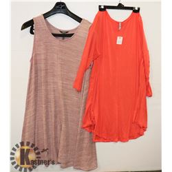2 LADIES XL DRESSES