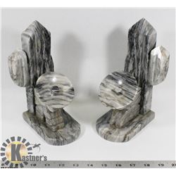 PAIR OF MEXICAN MARBLE BOOKENDS