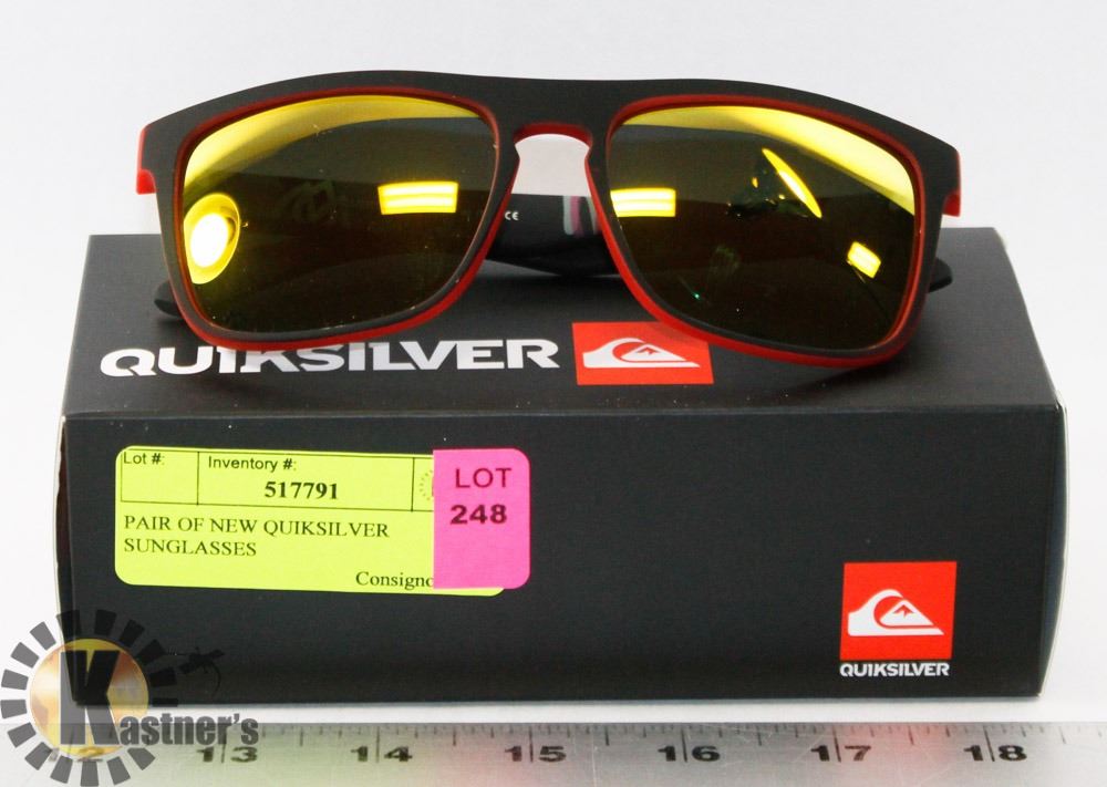 PAIR OF NEW QUIKSILVER SUNGLASSES Kastner Auctions