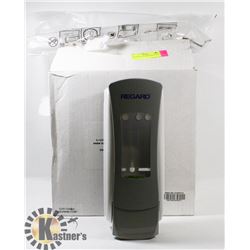 CASE OF REGARD SOAP DISPENSERS