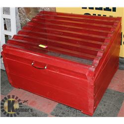 MINI GREEN HOUSE COLD FRAME ON WHEELS 27"X33"X21".