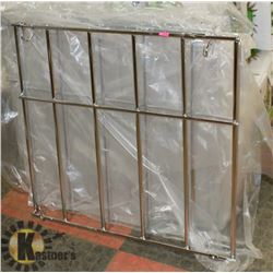 LOT OF 6 METAL HANGABLE RACKS