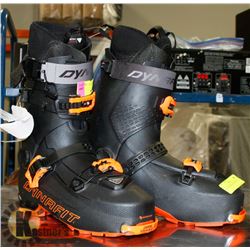 DYNAFIT SKI BOOTS MONDO SIZE 28