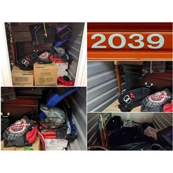 ABANDON STORAGE UNIT #2039  5X10'