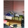 Image 6 : ABANDON STORAGE UNIT #2184  10X10'