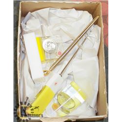 BOX WITH ENCASED COIN PEN HOLDER, ENVELOPE