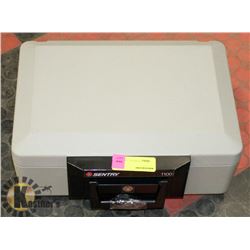 SENTRY FIRE SAFE WITH KEY