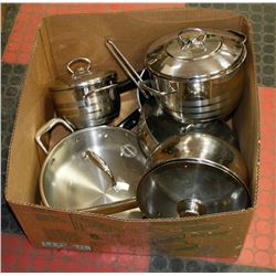BOX W/ POTS & PANS INCL. LAGOSTINA 17L