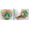 Image 1 : 1.50ct Columbian emerald with .82ctw di