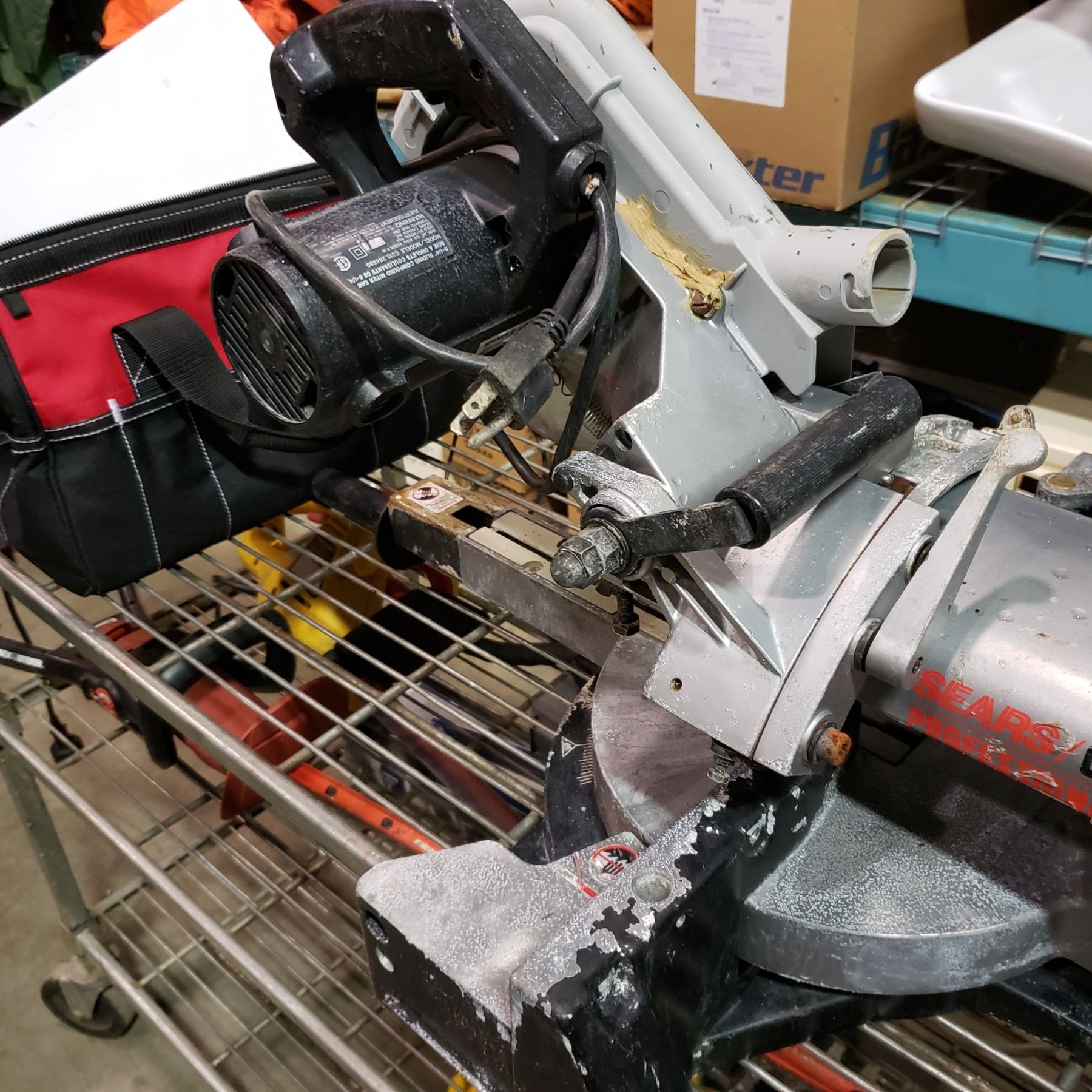 SEARS CRAFTSMAN 8-1/4 INCH SLIDING COMPOUND MITRE SAW