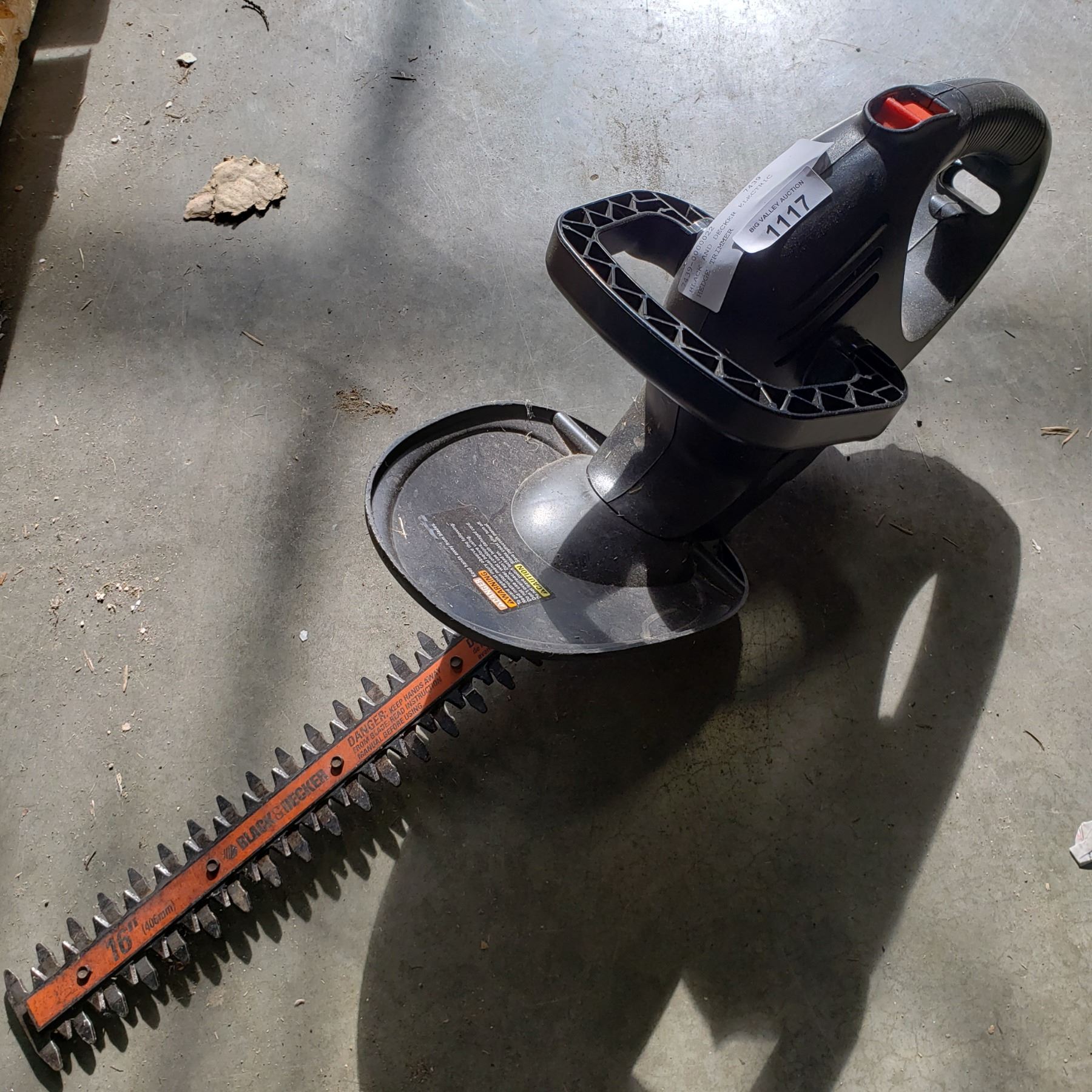 BLACK AND DECKER ELECTRIC HEDGE TRIMMER Big Valley Auction Black and decker electric hedge trimmer big valley auction