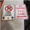 Image 1 : 2 METAL NO PARKING SIGNS