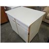 Image 2 : KITCHEN CABINET UNIT W/ 2 DOORS AND DRAWERS