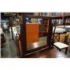 Image 2 : VINTAGE FIR 3 DRAWER DRESSER W/ MIRROR