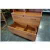 Image 2 : 2 DRAWER MAPLE OFFICE CABINET W/ HUTCH TOP
