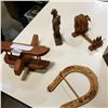 Image 2 : LOT OF VINTAGE WOODEN WARE ITEMS