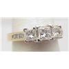 Image 1 : Diamond ring with three princess cut di