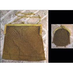 18k gold fine mesh vintage purse with c