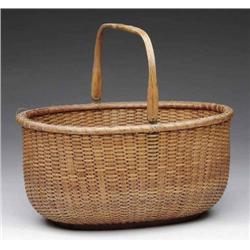 OUTSTANDING LARGE NANTUCKET BASKET BY M