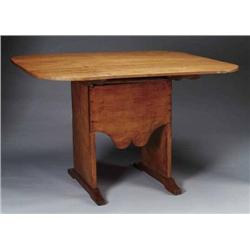 MAINE CURLY MAPLE CHAIR TABLE