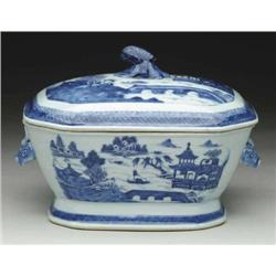 NICE COVERED BOAR’S HEAD HANDLE BLUE AN