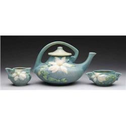 THREE-PIECE ROSEVILLE “WATER LILY” TEA 