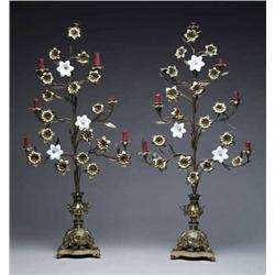 OUTSTANDING PAIR OF FRENCH STYLE GLASS 