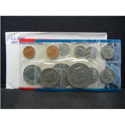 1977 United States Uncirculated P & D Mint Set w/ Original Packaging