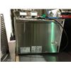 Image 2 : GRINDMASTER CRATHCO D25-3 STAINLESS STEEL 2 STATION COMMERCIAL COLD BEVERAGE DISPENSER