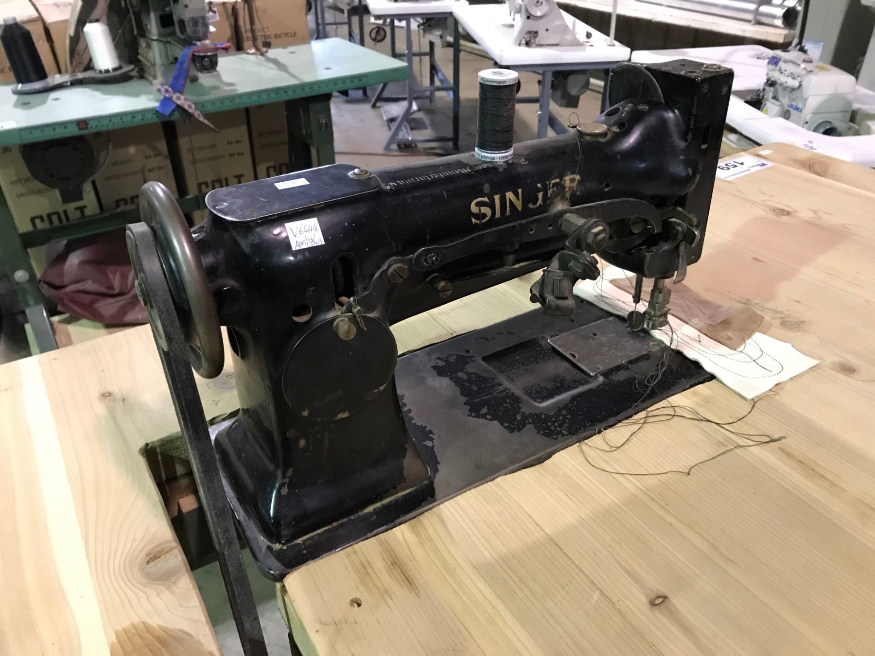 SINGER 1717 COMMERCIAL ELECTRONIC HEAVY DUTY SINGLE NEEDLE LEATHER ...