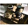 Image 1 : PALLET OF ASSORTED PLASTIC FLOOR BASEBOARD MOLDINGS
