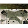 Image 4 : CAL SPA HOT TUB, ESCAPE SPAS, SMOKEY MOUNTAIN ARCY, 90X90 MIST BASE, 4 PILLOWS