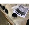 Image 6 : CAL SPA HOT TUB, ESCAPE SPAS, SMOKEY MOUNTAIN ARCY, 90X90 MIST BASE, 4 PILLOWS
