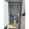 Image 3 : 2020 BASTONE 110V DOUBLE DOOR PORTABLE TOILET BUILDING L4XW7XH7.7