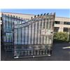 Image 2 : 2020 GREATBEAR 14FT BI-PARTING WROUGHT IRON GATE WITH STANDARD DESIGN