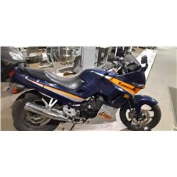 2005 KAWASAKI NINJA, BLUE, GAS, MANUAL, 22,682 MILES, VIN#JKAEXMF175DA12636, *MUST TOW, NO KEY,