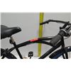 Image 2 : Black Men's Cruiser Bike w/ Shimano Gears & Blue Tires