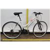 Image 1 : Roadmaster Granite Peak 18-Speed 25" Woman's Hybrid Mountain Road Bike