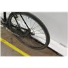 Image 23 : Giant 3 Escape XL Black Men's City Road Bike