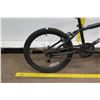 Image 2 : Mongoose Scan R10 Black Boy's Freestyle Trick Bike