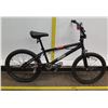 Image 1 : Mongoose Brawler Black Boy's Freestyle BMX Bike